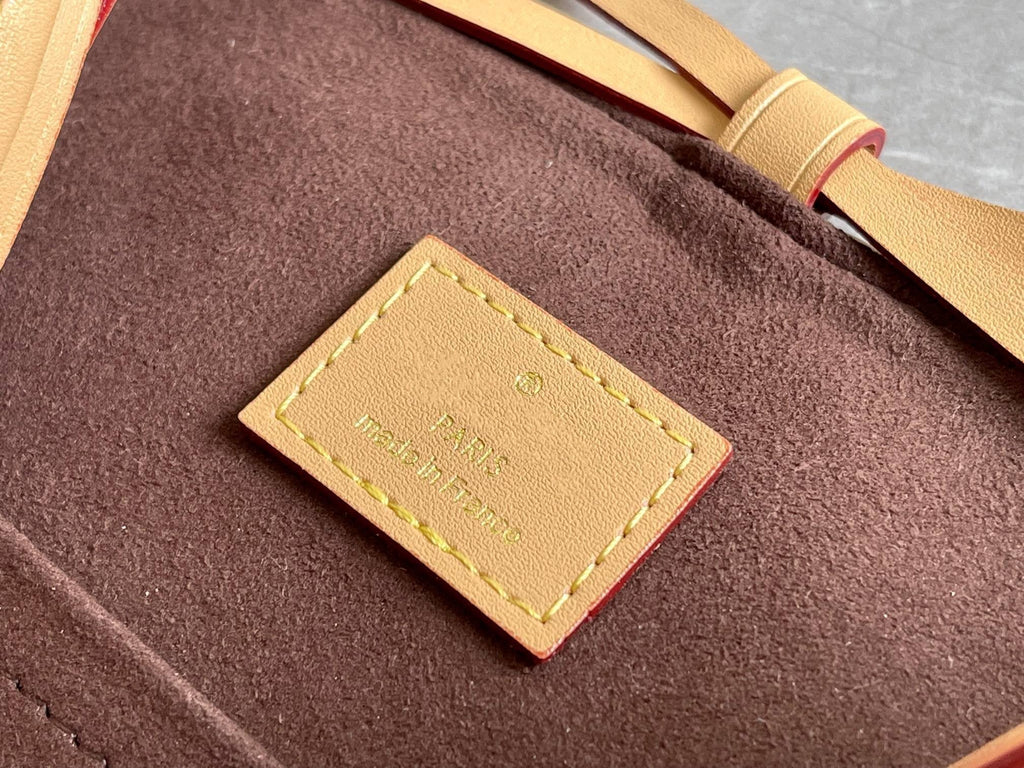 LOUIS VUITTON NOE PURSE 15CM MONOGRAM CANVAS