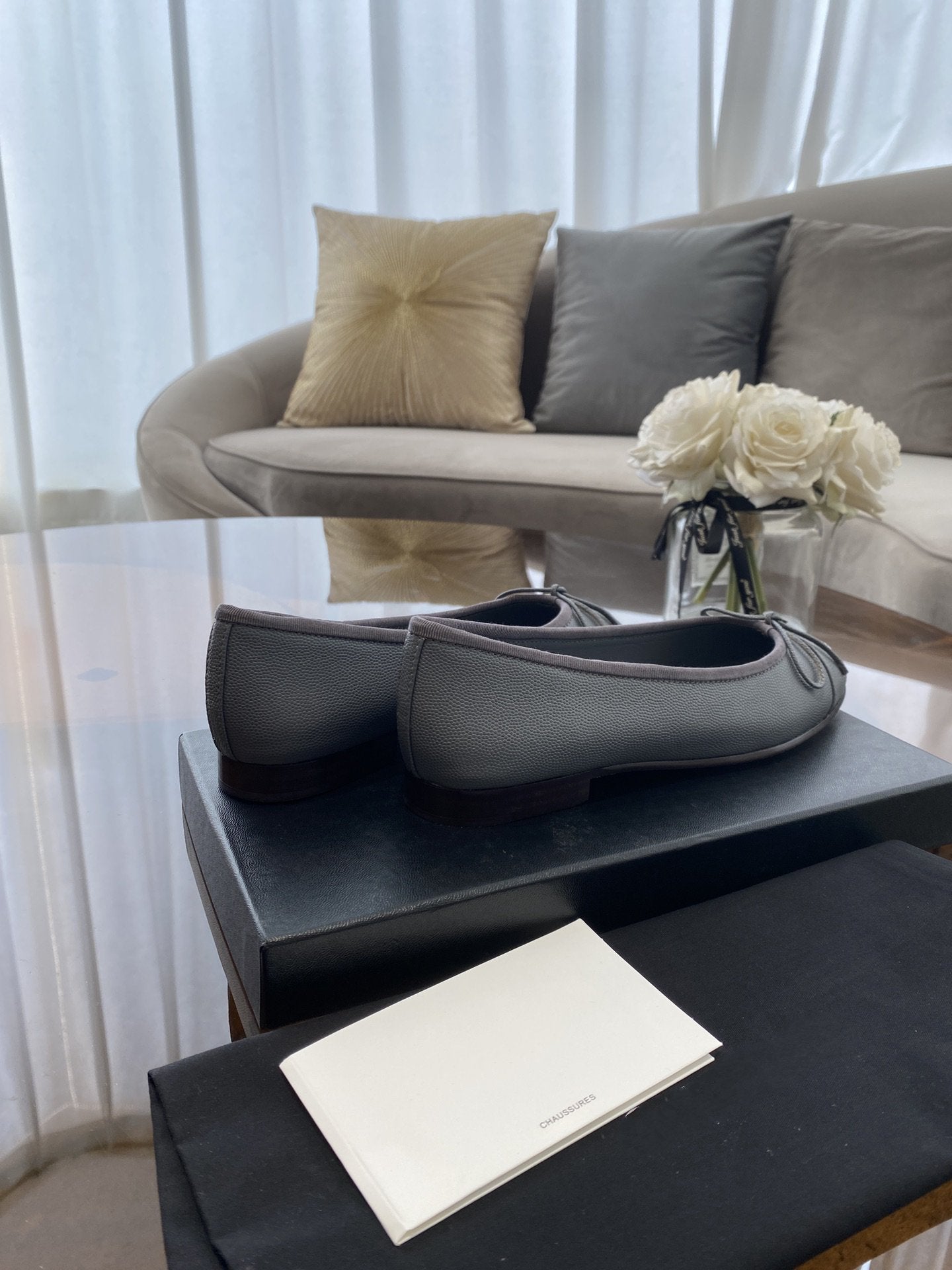 CHANEL BALLET FLATS GREY GRAINED CALFSKIN