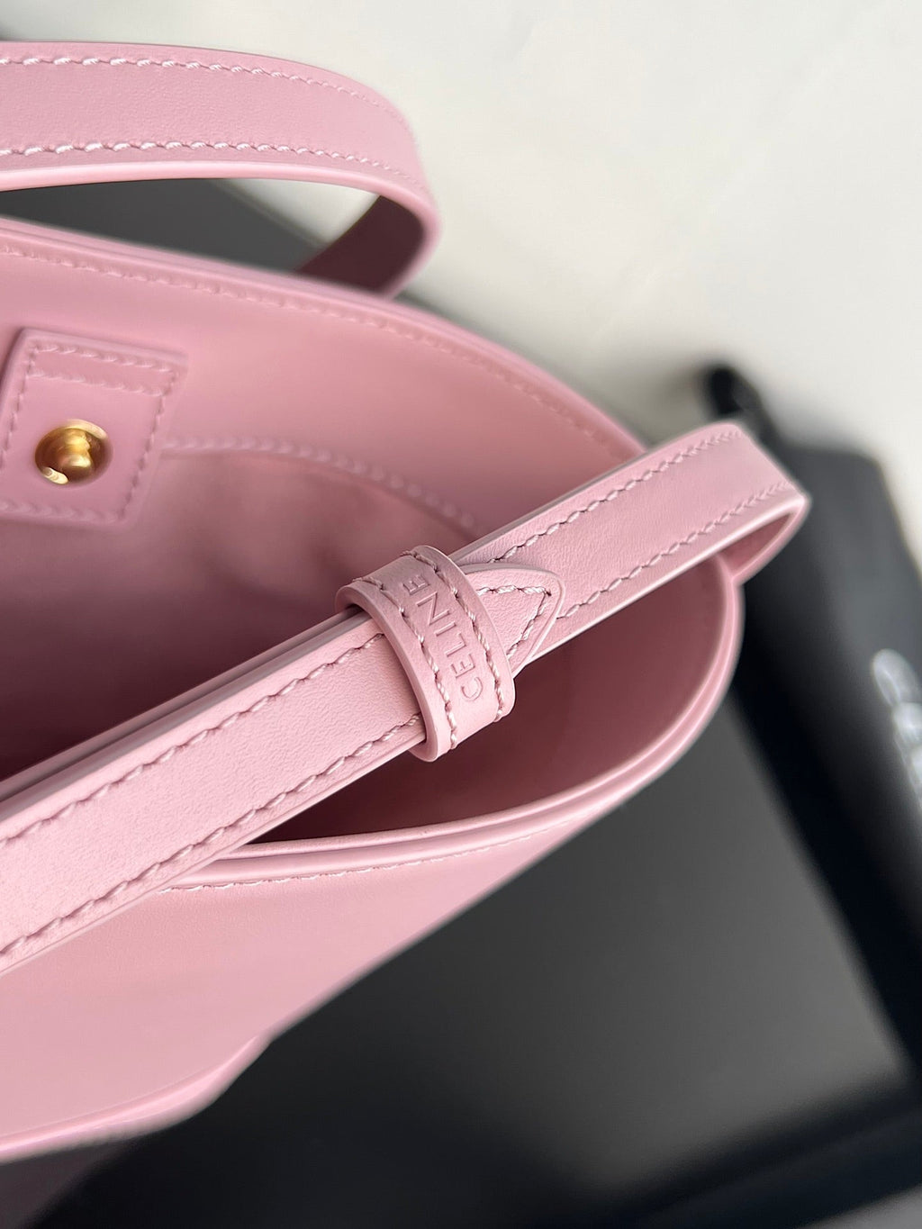 CELINE CUIR TRIPHOME 19 PINK PASTEL SMOOTH CALFSKIN BUCKET BAG
