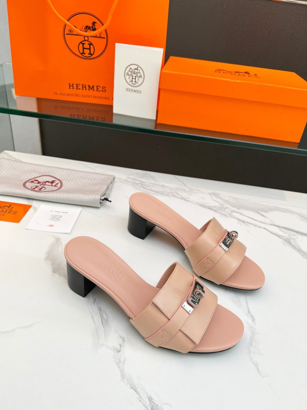 HERMES Gigi 50 Sandal Rose Cannelle Calfskin