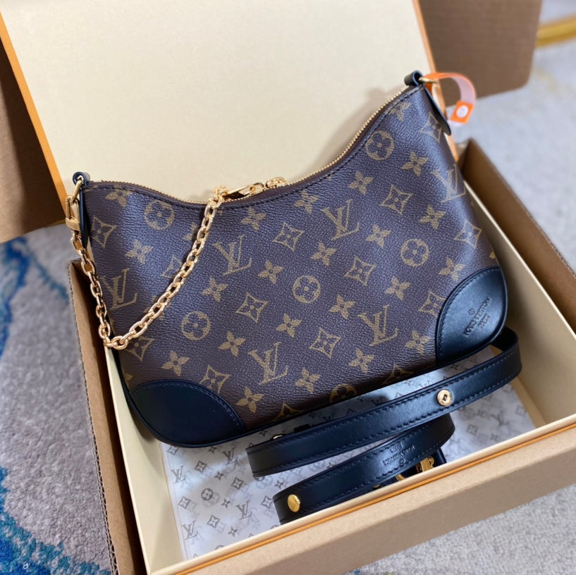 LOUIS VUITTON BOULOGNE 29 IN BROWN MONOGRAM CANVAS GOLD HARDWARE