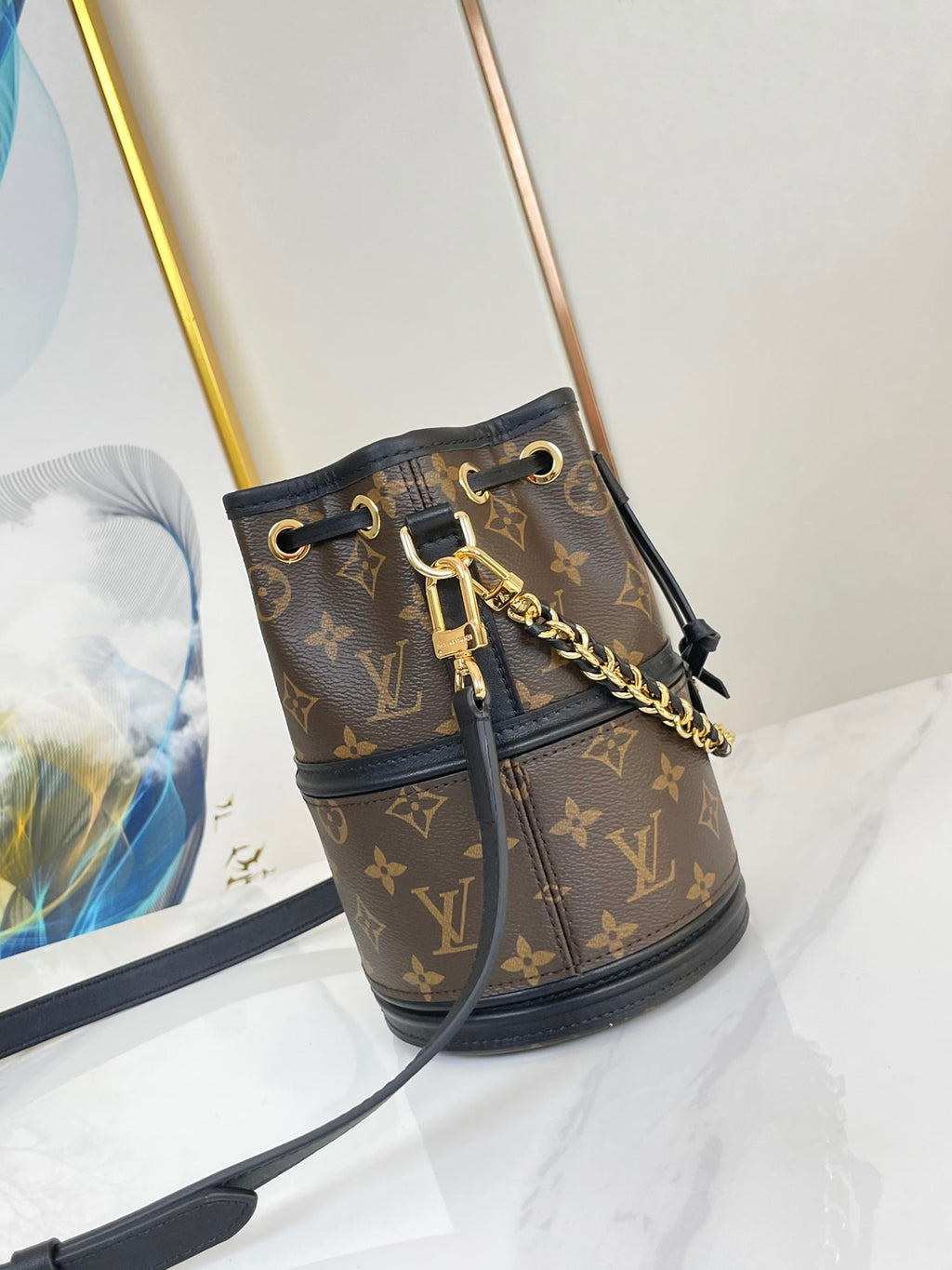 LOUIS VUITTON CANOÉ 20 IN BROWN MONOGRAM CANVAS GOLD HARDWARE
