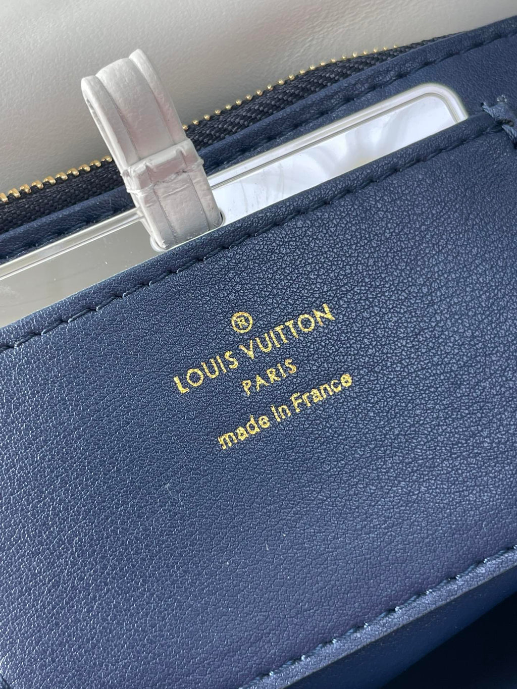 LOUIS VUITTON GO-14 MM 23 IN WHITE RED MIX NAVY BLUE QUILTED LAMBSKIN GOLD HARDWARE