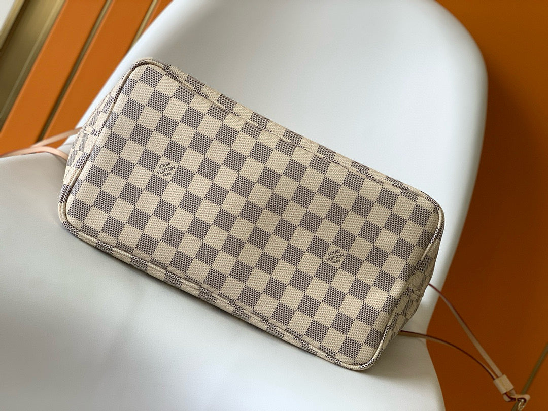 LOUIS VUITTON NEVERFULL MM 32 GREY CREAM DAMIER AZUR INSIDE COLOUR 1