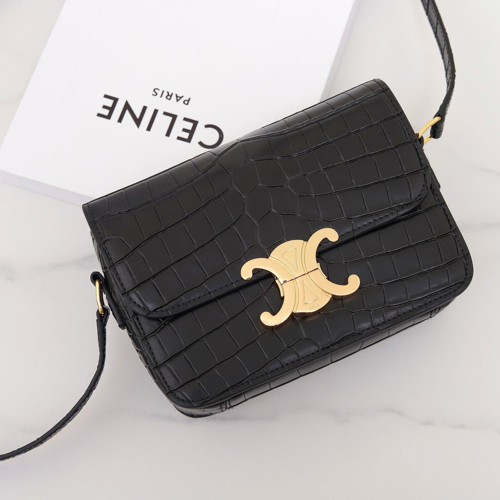 CELINE TRIOMPHE TEEN 18 BLACK ALLIGATOR SKIN