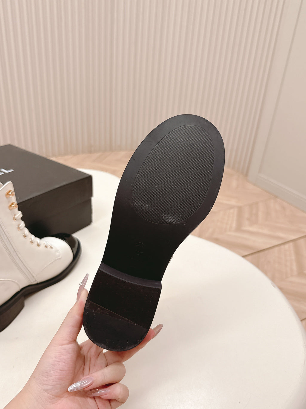 CHANEL ANKLE BOOTS 25S IN WHITE MIX BLACK LAMBSKIN WITH ZIPPER