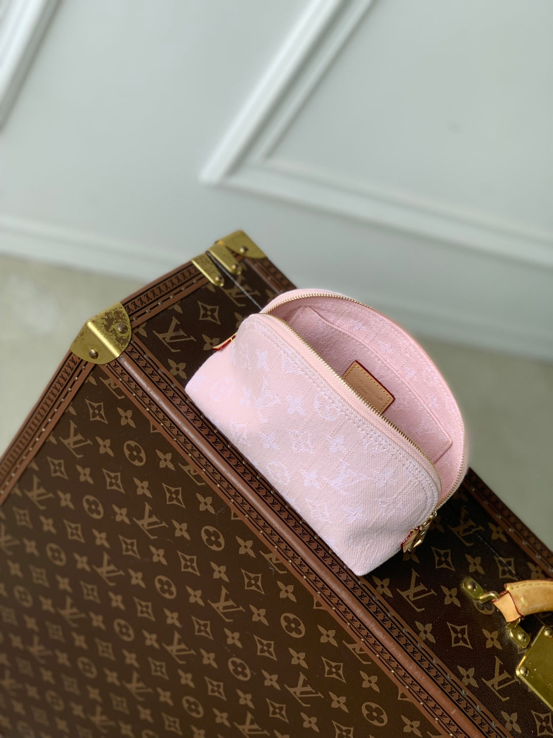 LOUIS VUITTON COSMETIC POUCH 19 IN PINK MONOGRAM DENIM GOLD HARDWARE
