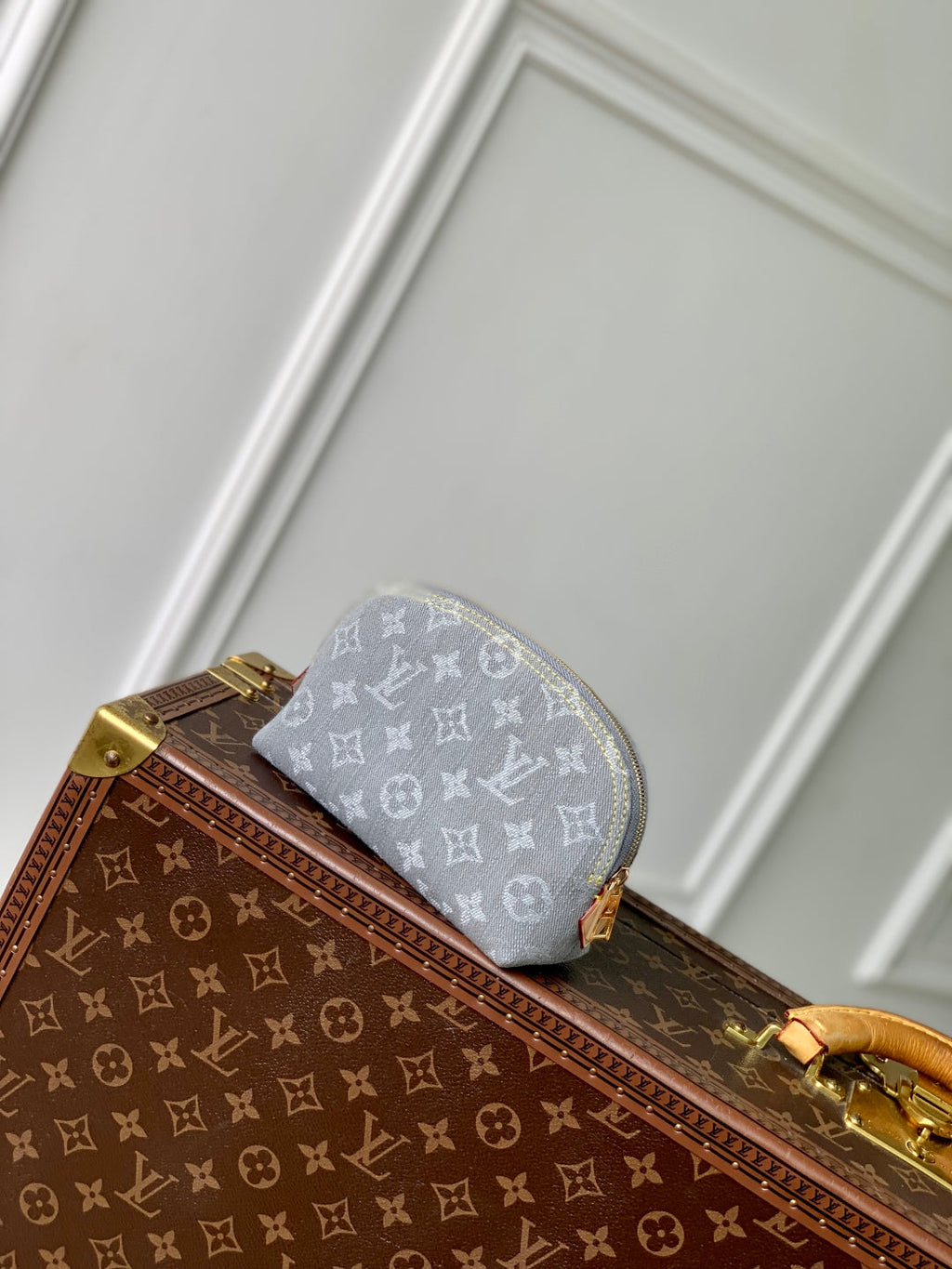 LOUIS VUITTON COSMETIC POUCH 19 IN GREY MONOGRAM DENIM GOLD HARDWARE