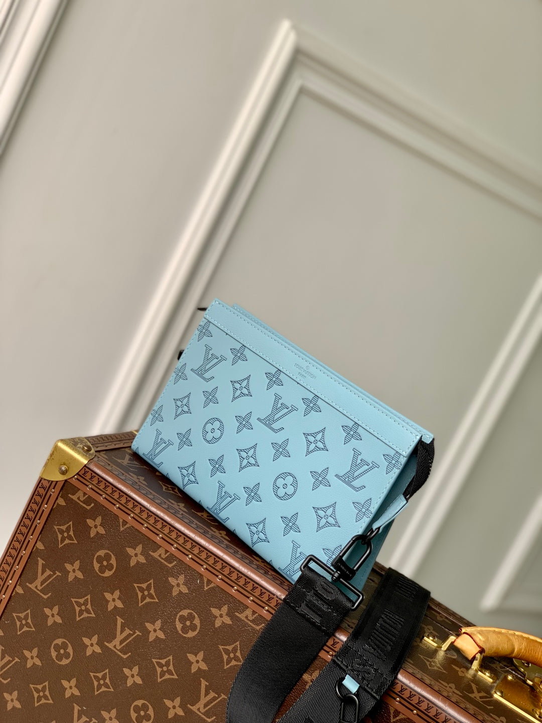 LOUIS VUITTON GASTON WEARABLE WALLET 22 IN SKY BLUE MONOGRAM SHADOW CALFSKIN EMBOSSED LOGO