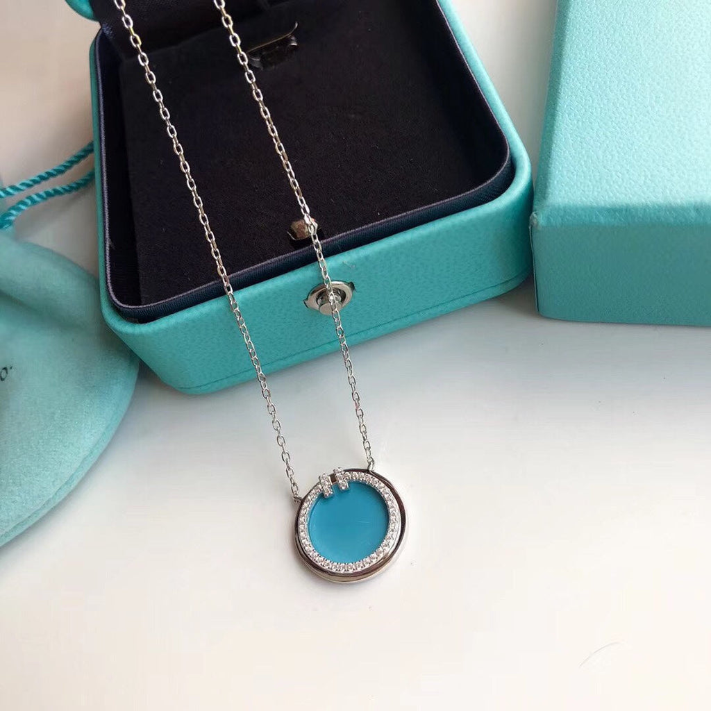 18K Tiffany Diamond & Turquoise Circle Pendant Necklace