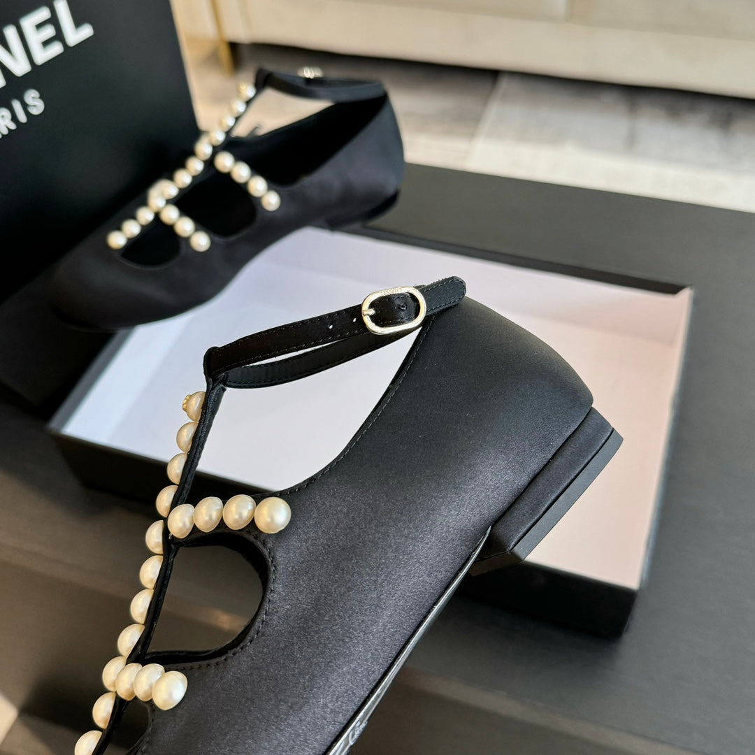 CHANEL MARY JANES SHOES BLACK GOATSKIN WITH FAUX PEARL