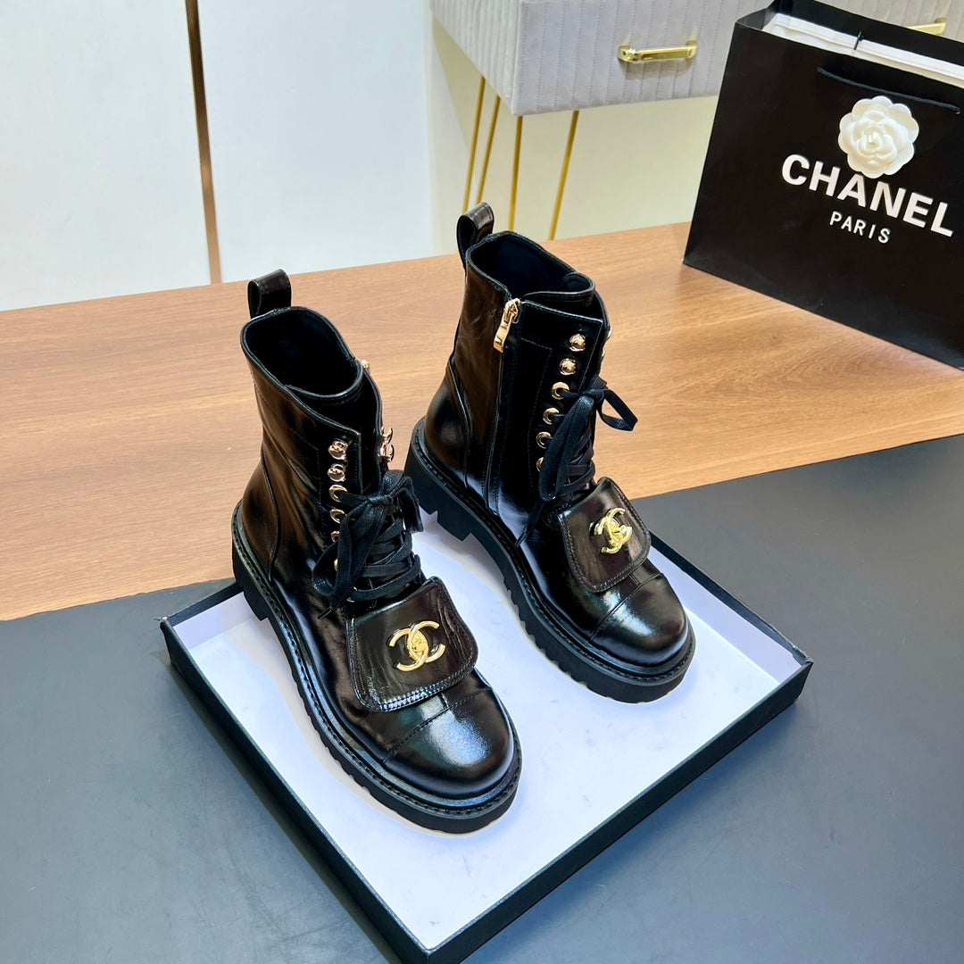 CHANEL 25S HIGH ANKLE BOOTS WITH ZIPPER IN BLACK FULL CALFSKIN GOLD HARDWARE