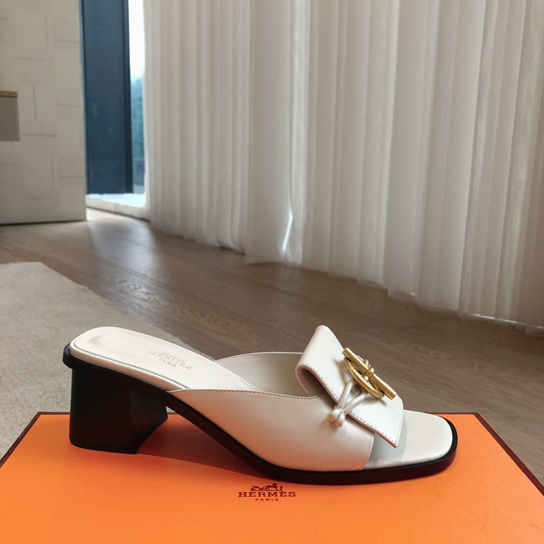 HERMES ILOT 45 SANDAL WHITE CALFSKIN