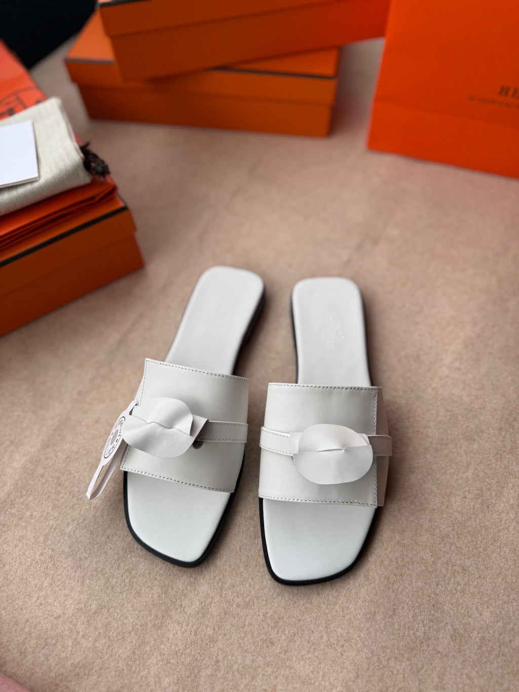 HERMES 0RAN SANDALS IN WHITE CALFSKIN