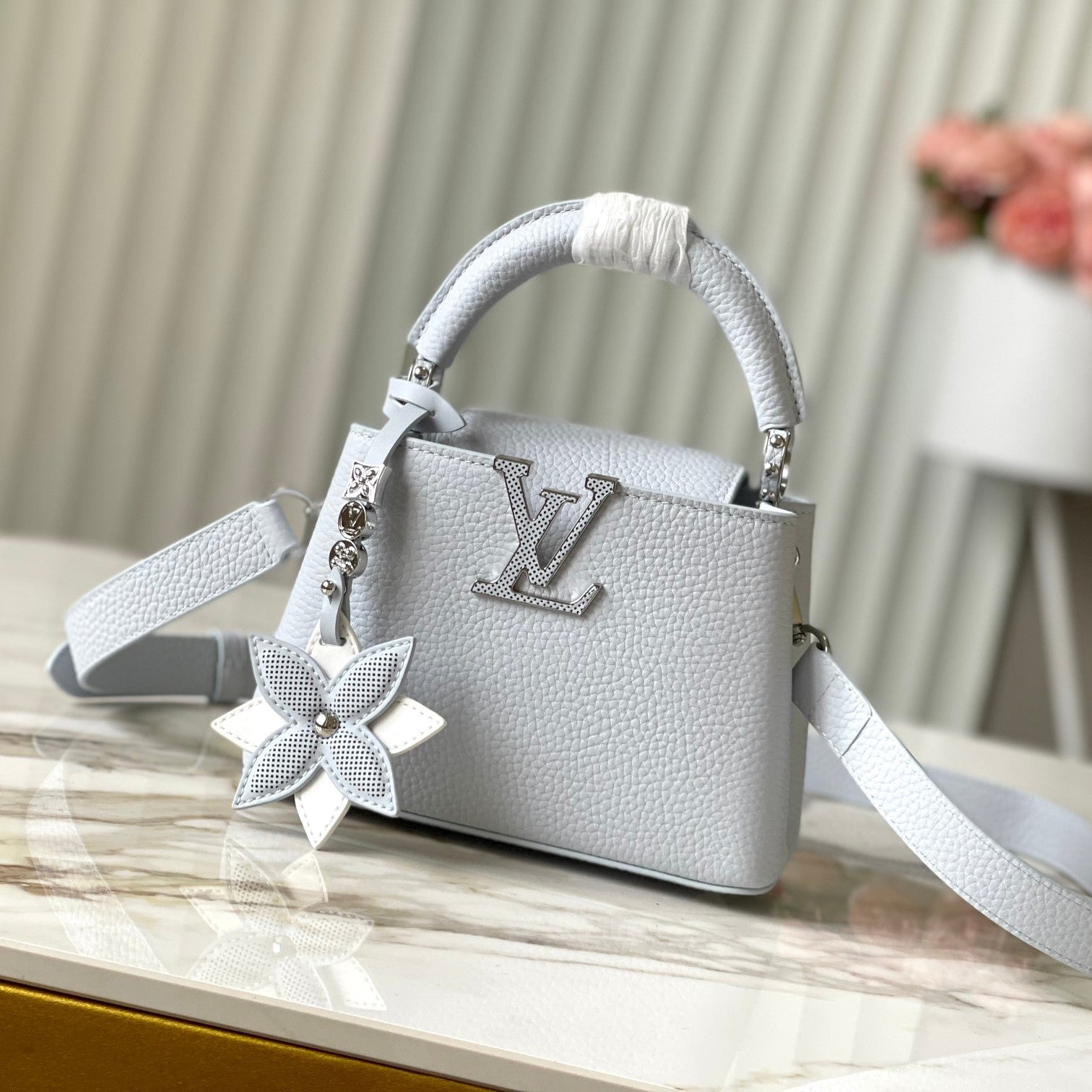 LOUIS VUITTON CAPUCINES MINI 21 IN CHROME GRAY TAURILLON SILVER HARDWARE