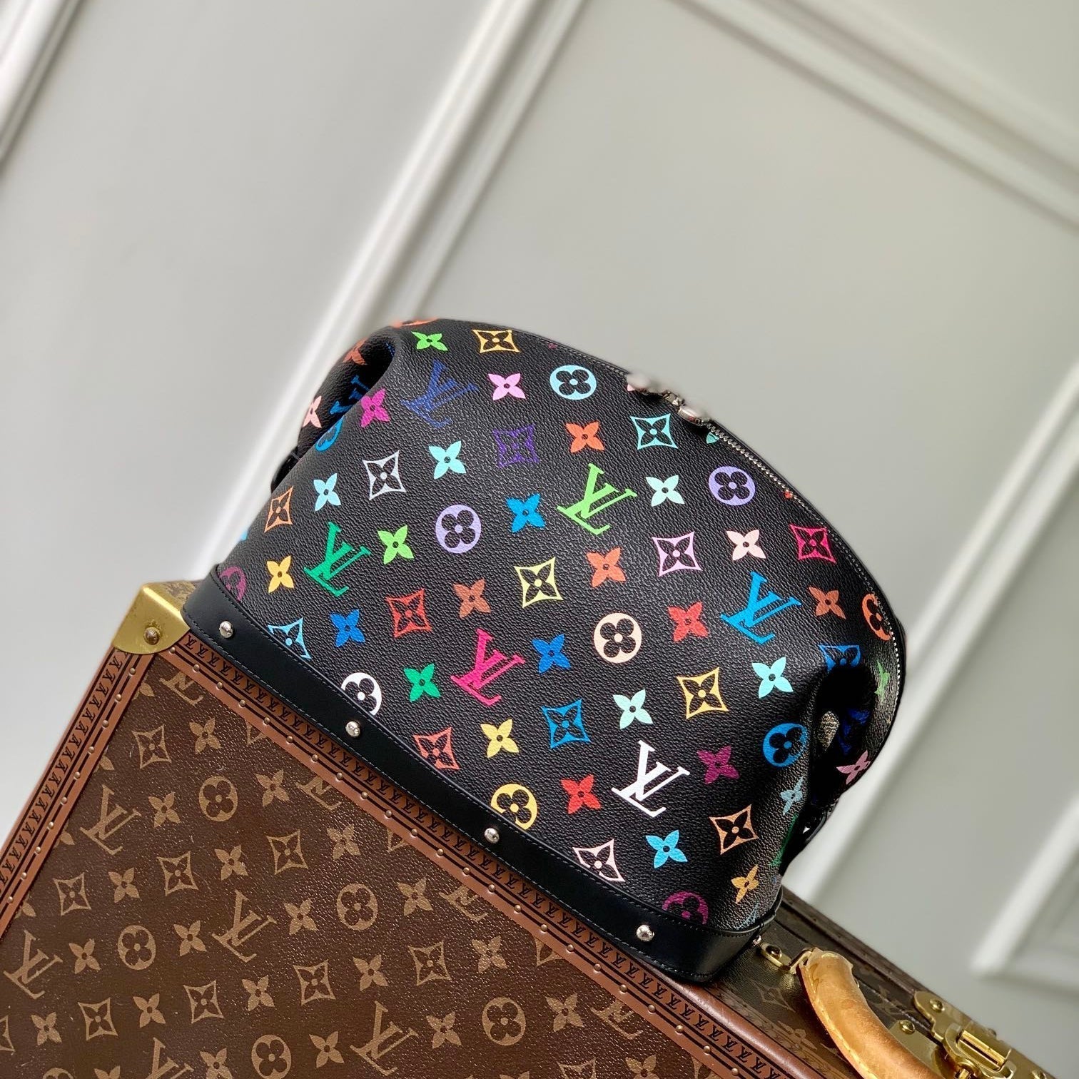 LOUIS VUITTON COSMETIC POUCH GM 27 IN COLORFUL MONOGRAM CANVAS