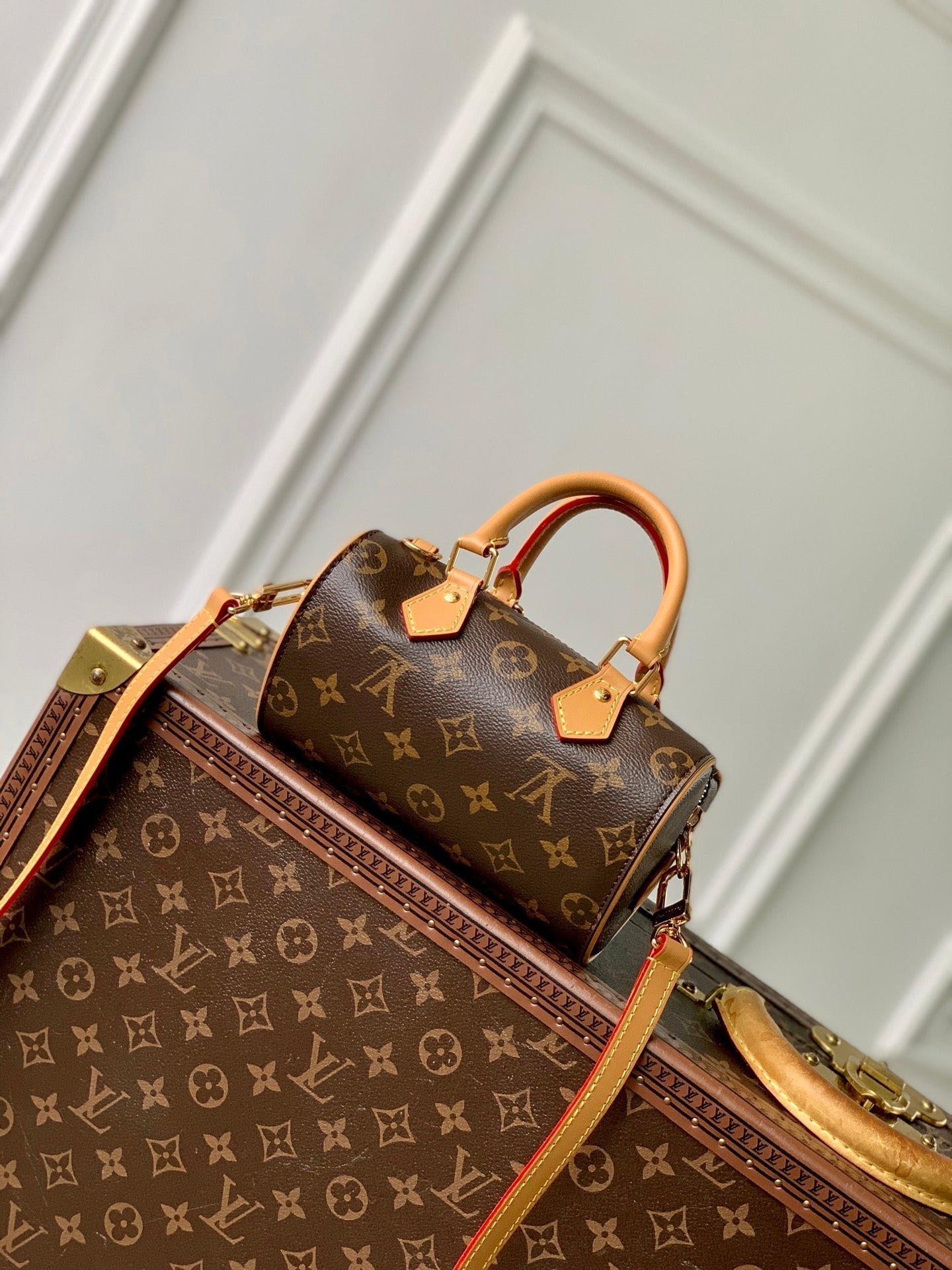 LOUIS VUITTON NANO SPEEDY DATING 18 IN BROWN COATED CANVAS GOLD HARDWARE