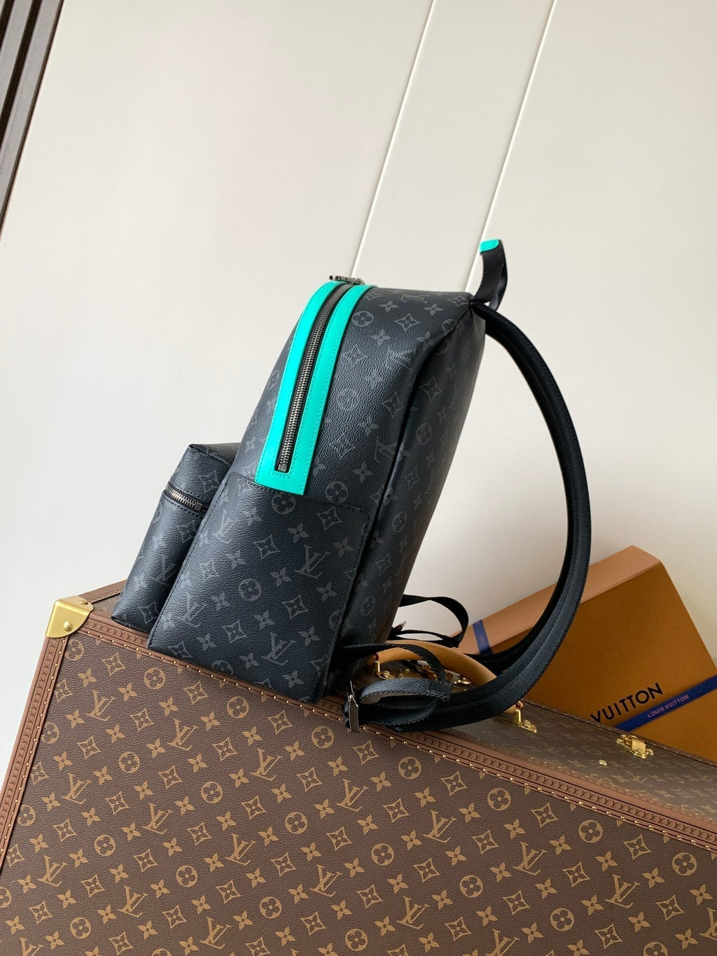 LOUIS VUITTON LV 25S DISCOVERY PM BACKPACK 38 IN BLACK AQUA MONOGRAM ECLIPSE CANVAS AND CALFSKIN