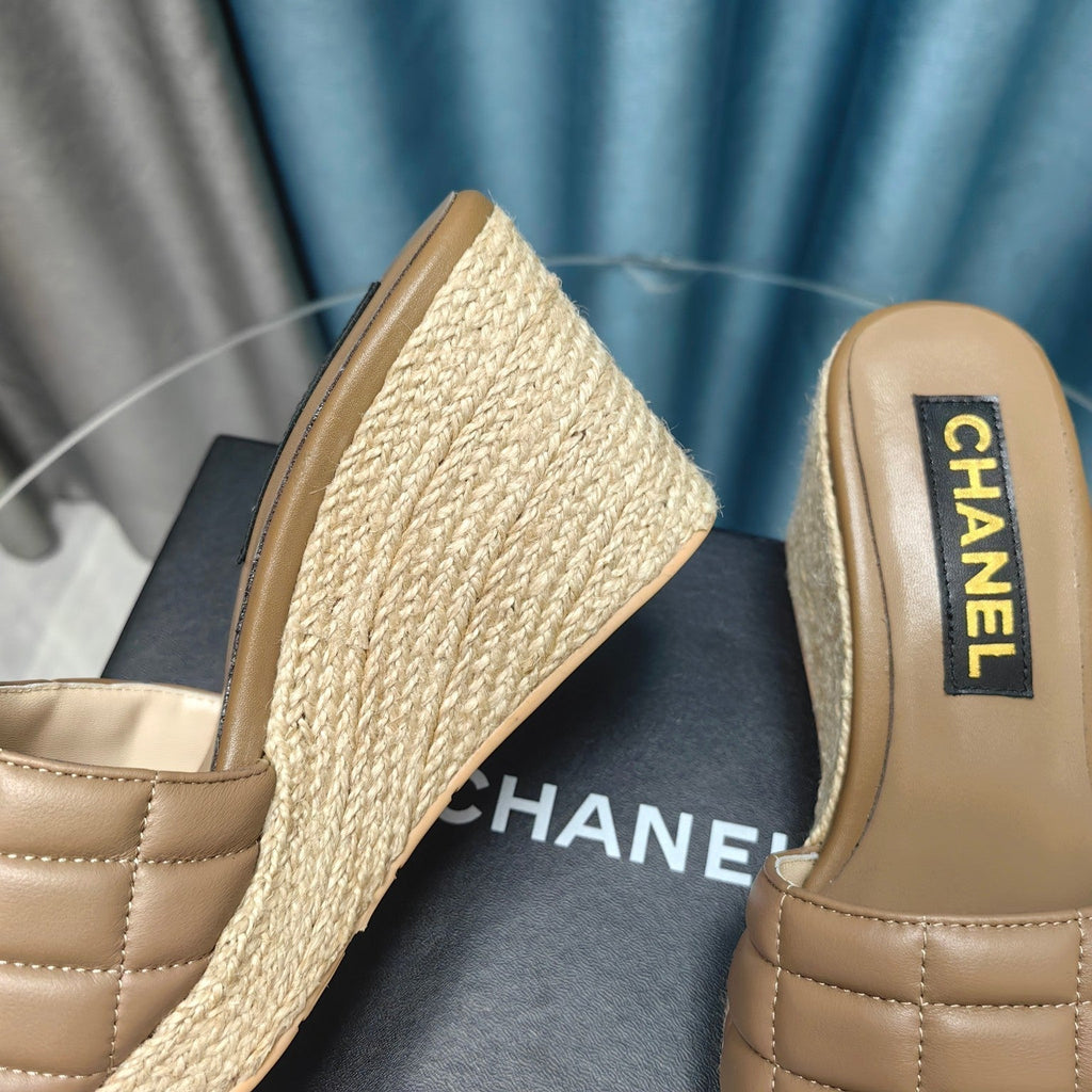CHANEL WEDGE CAMEL BEIGE SHEEPSKIN