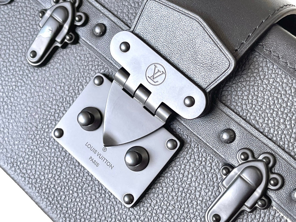LOUIS VUITTON PETITE MALLE 20 IN BLACK CALFSKIN
