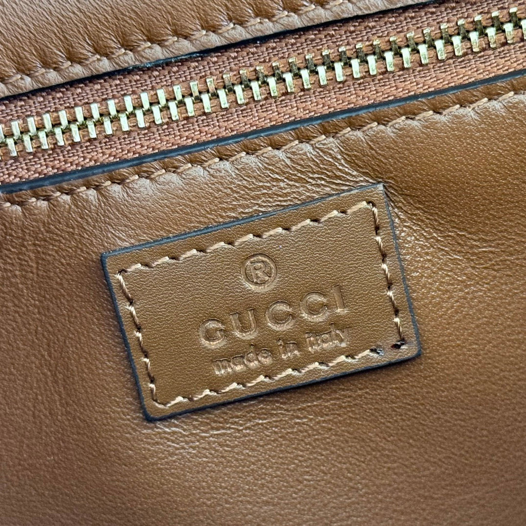 GUCCI 26S SIENA SHOULDER BAG 22 IN BROWN CALFSKIN
