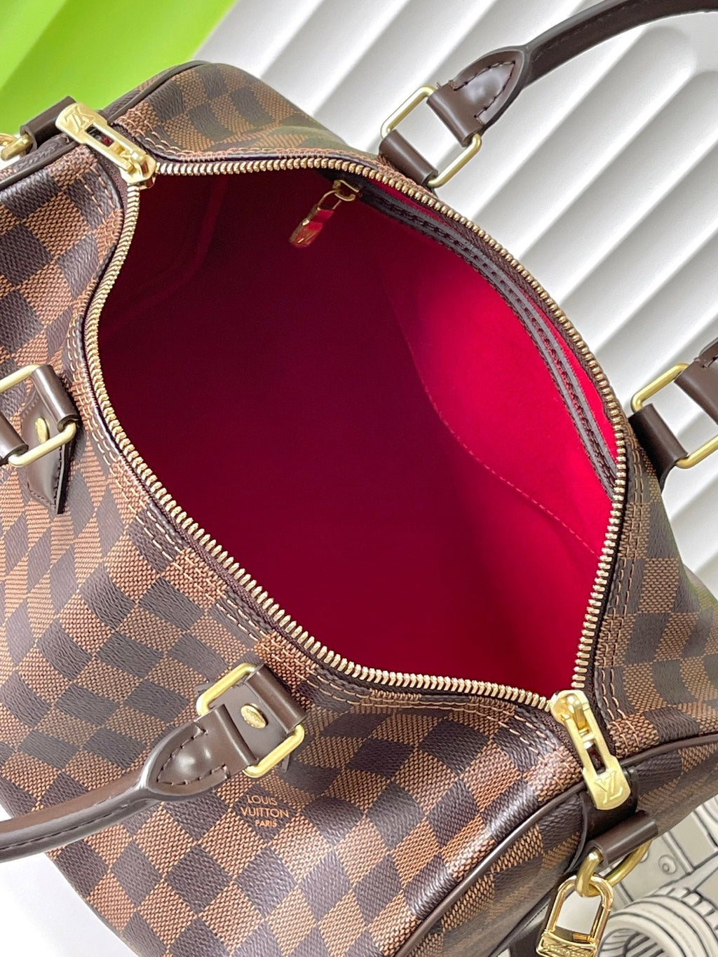 LOUIS VUITTON SPEEDY BANDOLIÈRE 30 IN DARK BROWN DAMIER EBENE CANVAS GOLD LOCK