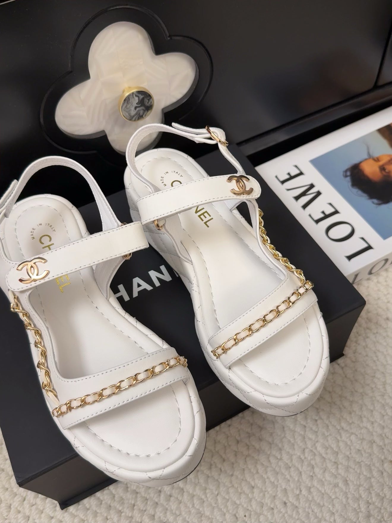 CHANEL THICK-SOLED SANDALS 55 MM IN WHITE CALFSKIN