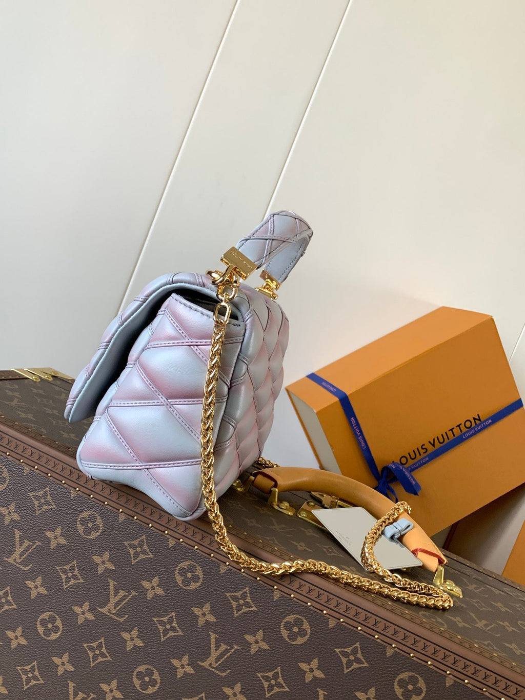 LOUIS VUITTON LV 25S GO-14 MM 23 IN LAVENDER GRAY QUILTED LAMBSKIN GOLD HARDWRE