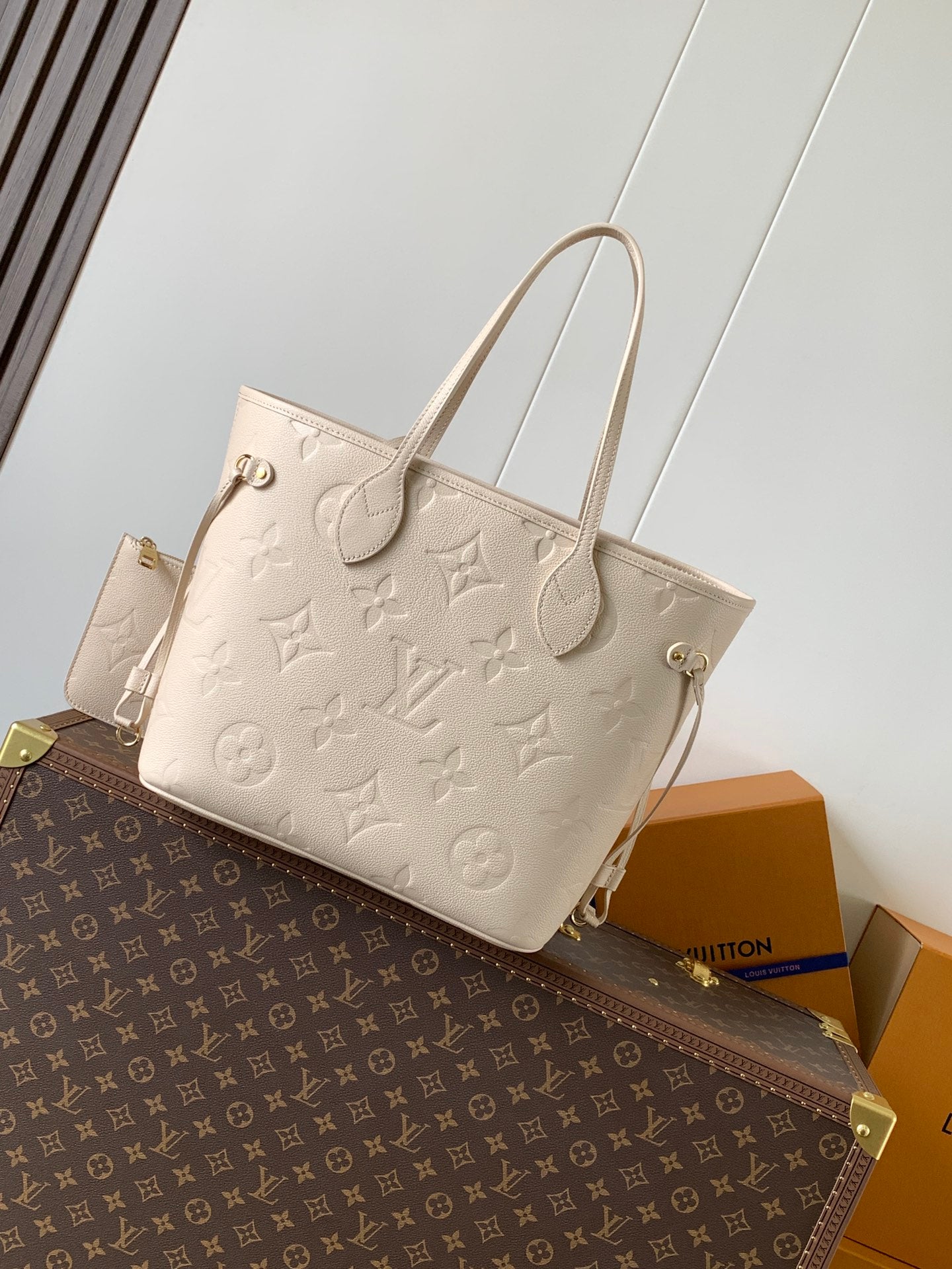 LOUIS VUITTON NEVERFULL 32 LIGHT BEIGE MONOGRAM EMPREINTE LEATHER