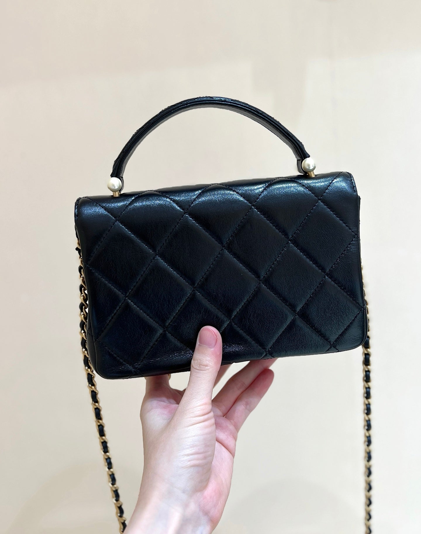 CHANEL PEARL LIMITED EDITION FLAP BAG WITH HANDLE 20 IN BLACK LAMBSKIN