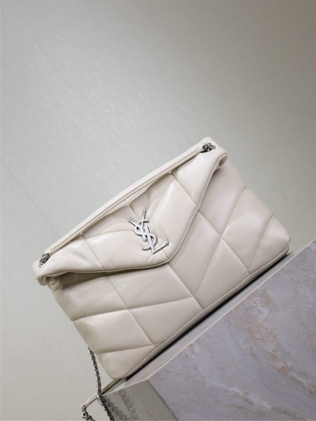 YSL 25S LOULOU PUFFER GM 35 IN SMOKEY TAUPE CALFSKIN SILVER HARDWRE